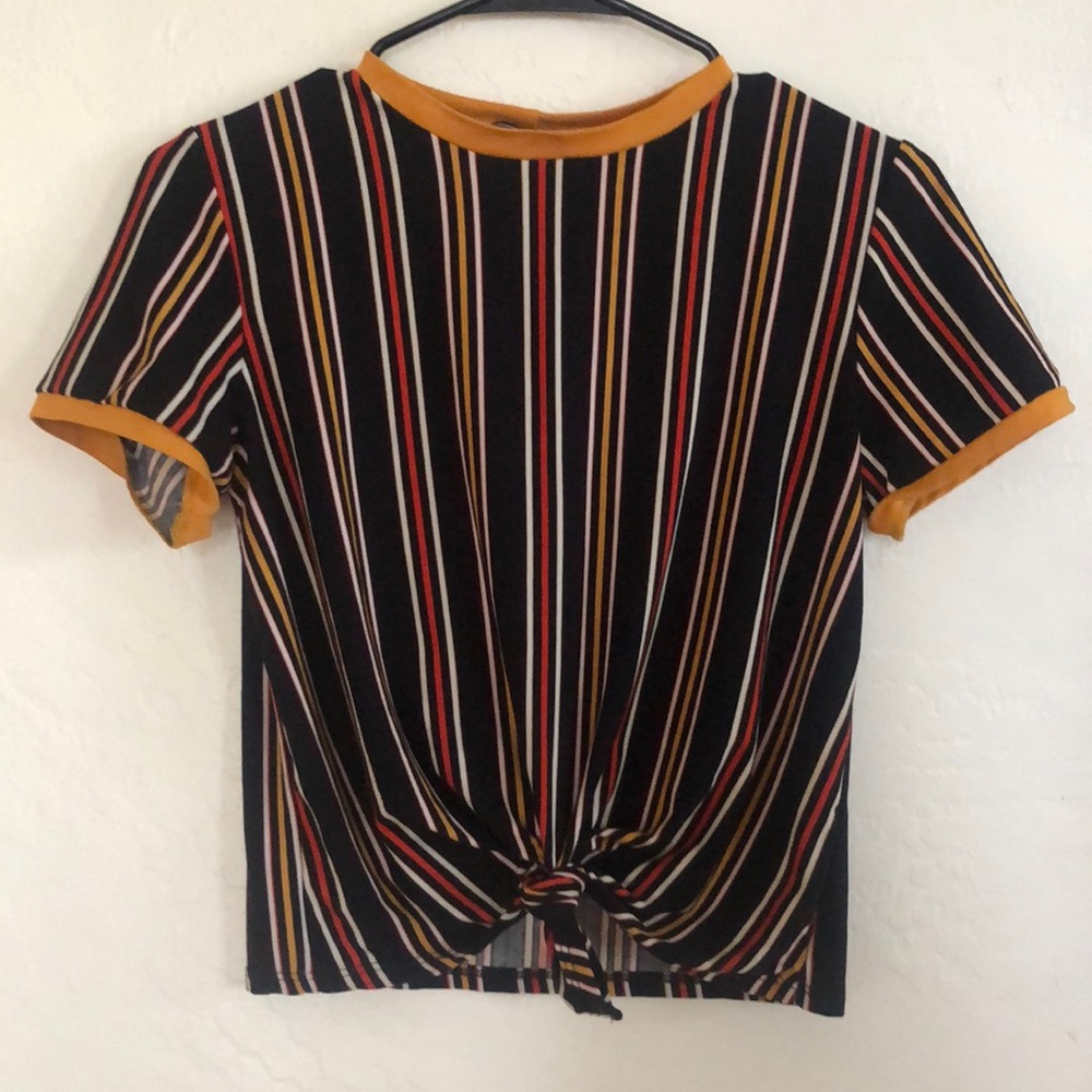 Striped front tie crop